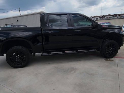 Used 2024 Chevrolet Silverado 1500 Custom Trail Boss AWD/4WD image 9