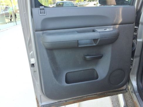 Used 2009 Chevrolet Silverado 1500 LT AWD/4WD image 21