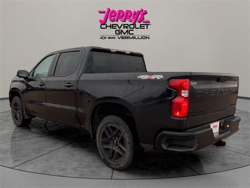 Used 2023 Chevrolet Silverado 1500 Custom w/ LPO, Dark Essentials Package image 3