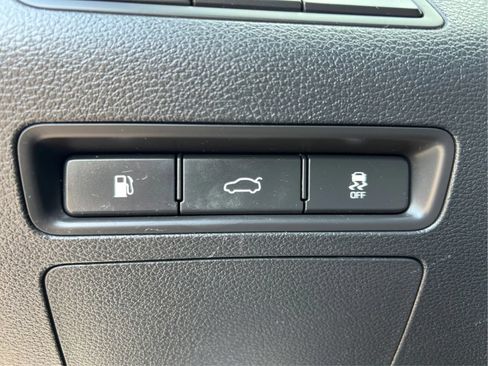 Used 2018 Hyundai Sonata SE FWD image 34