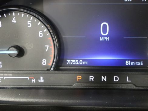 Used 2022 Ford Explorer XLT w/ Equipment Group 202A AWD/4WD image 37