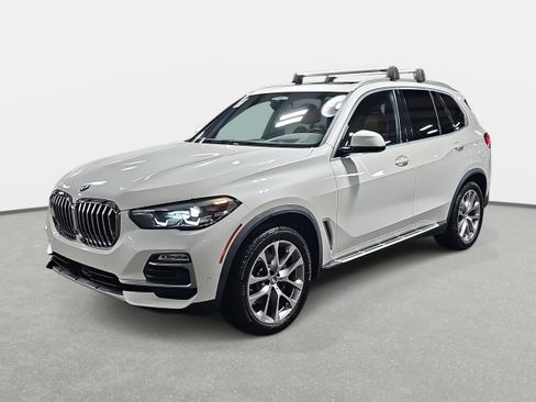 Used 2021 BMW X5 xDrive40i w/ Premium Package image 1