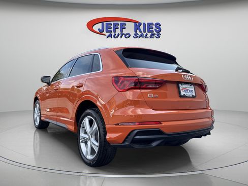 Used 2020 Audi Q3 2.0T Prestige w/ Prestige Package image 5