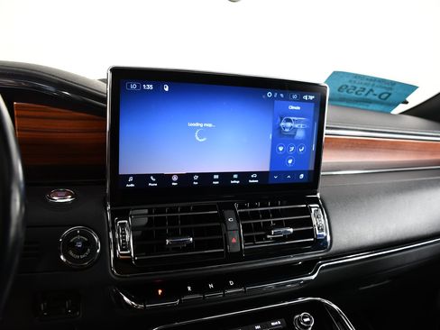 Used 2023 Lincoln Navigator L Reserve AWD/4WD image 29