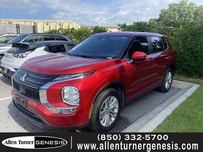 Used 2022 Mitsubishi Outlander ES