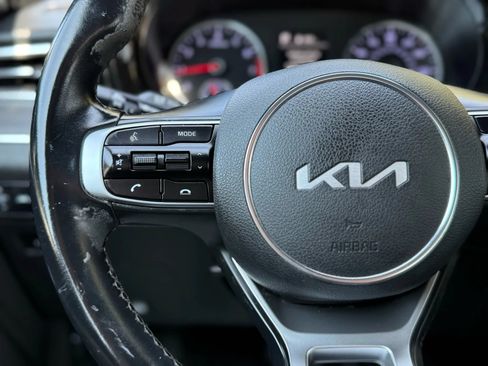 Used 2022 Kia K5 GT-Line FWD image 29