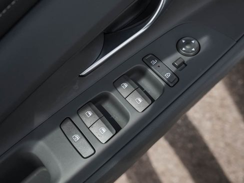 New 2026 Hyundai Elantra SEL Sport Premium FWD image 15
