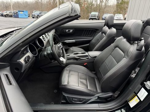 Used 2023 Ford Mustang Premium image 36