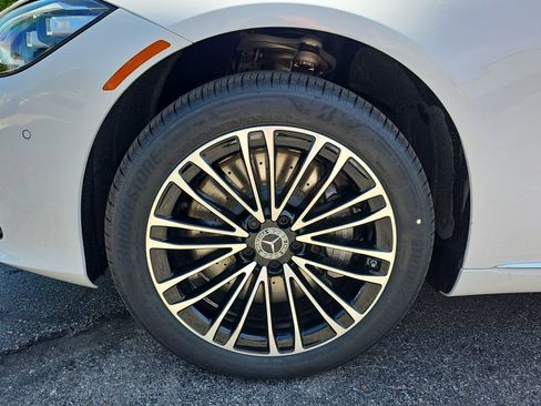 New 2026 Mercedes-Benz S 580 4MATIC Sedan image 9