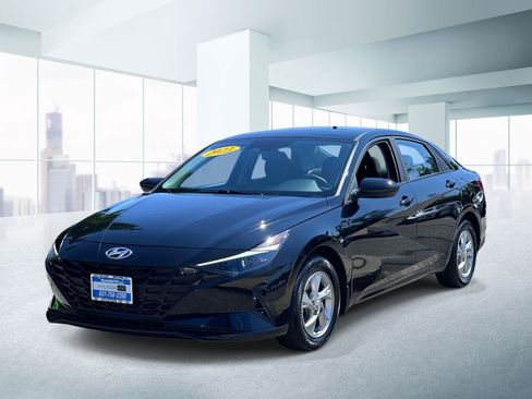 Used 2023 Hyundai Elantra SE FWD image 1