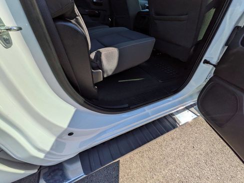 Used 2017 GMC Sierra 1500 SLE w/ SLE Value Package image 25