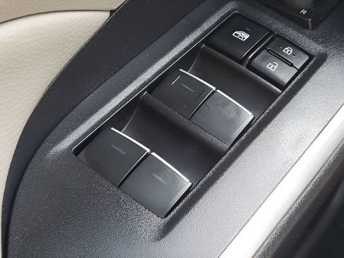 Certified 2024 Toyota RAV4 XLE image 32