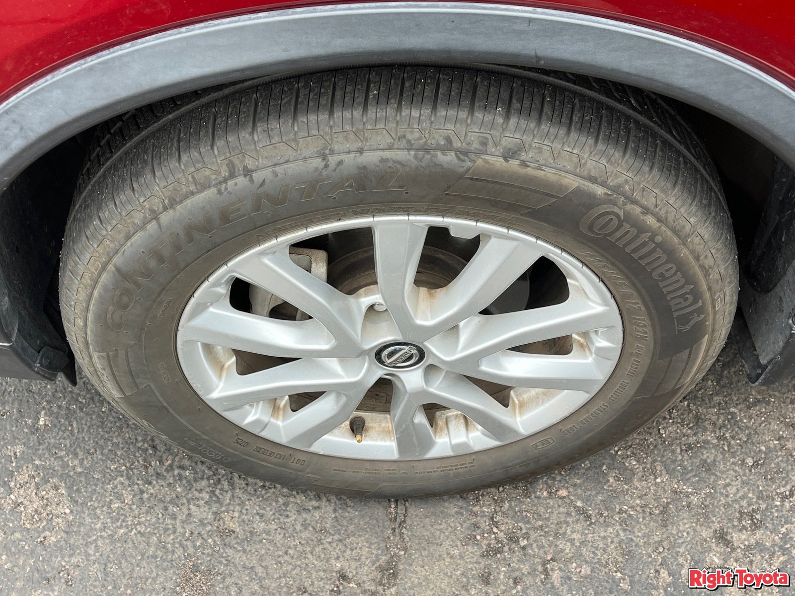 Used 2020 Nissan Rogue SV FWD image 8