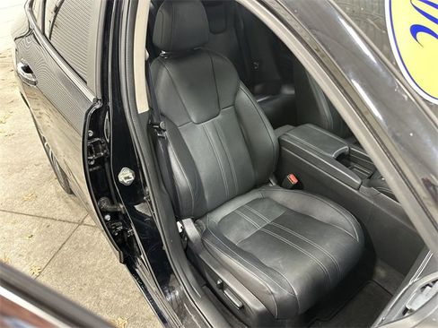 Used 2020 Honda Insight Touring image 26