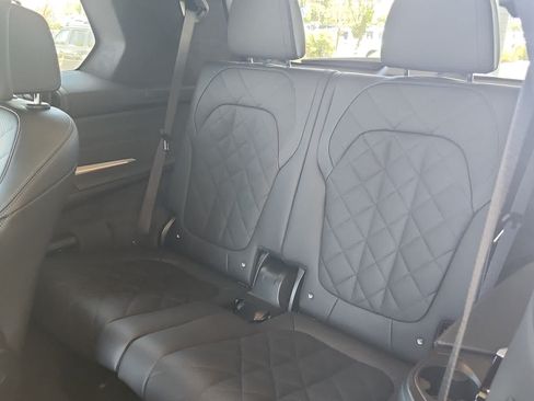 Used 2026 BMW X7 xDrive40i AWD/4WD image 34