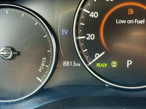 Used 2025 MAZDA CX-50 AWD 2.5 Hybrid w/ Premium Pkg image 14