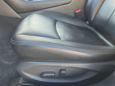 Used 2021 INFINITI Q50 Luxe image 28