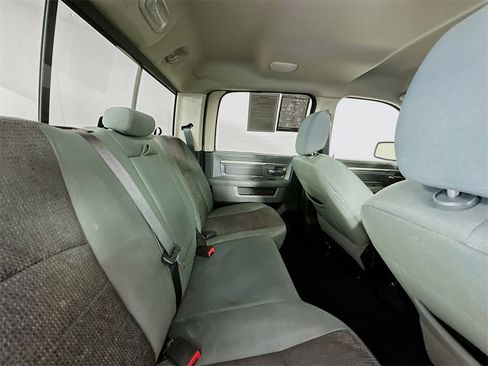 Used 2016 RAM 1500 Big Horn image 27