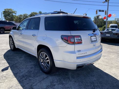 Used 2014 GMC Acadia Denali image 5
