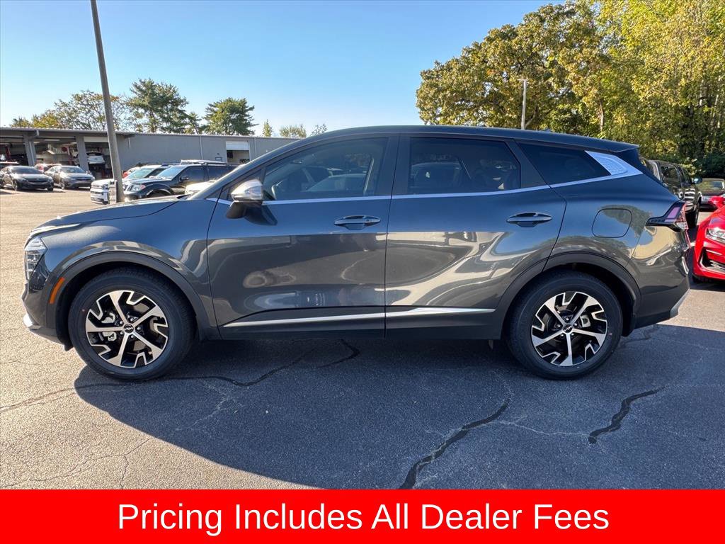 Used 2024 Kia Sportage EX FWD image 6