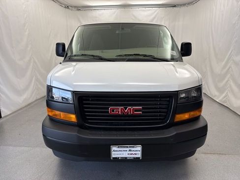 New 2026 GMC Savana 2500 w/ Driver Convenience Package RWD image 4