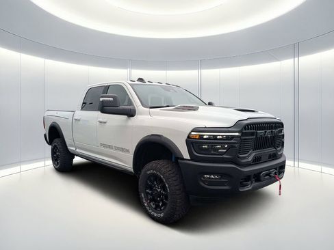 New 2026 RAM 2500 4x4 Crew Cab image 2