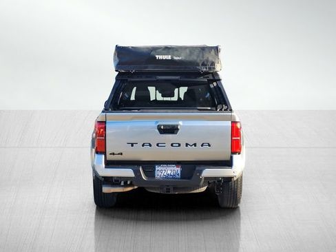 Used 2024 Toyota Tacoma TRD Sport image 5