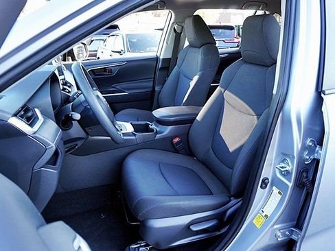 Used 2025 Toyota RAV4 LE FWD image 16