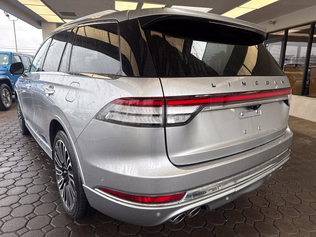 Certified 2021 Lincoln Aviator Black Label w/ Dynamic Handling Package AWD/4WD image 30