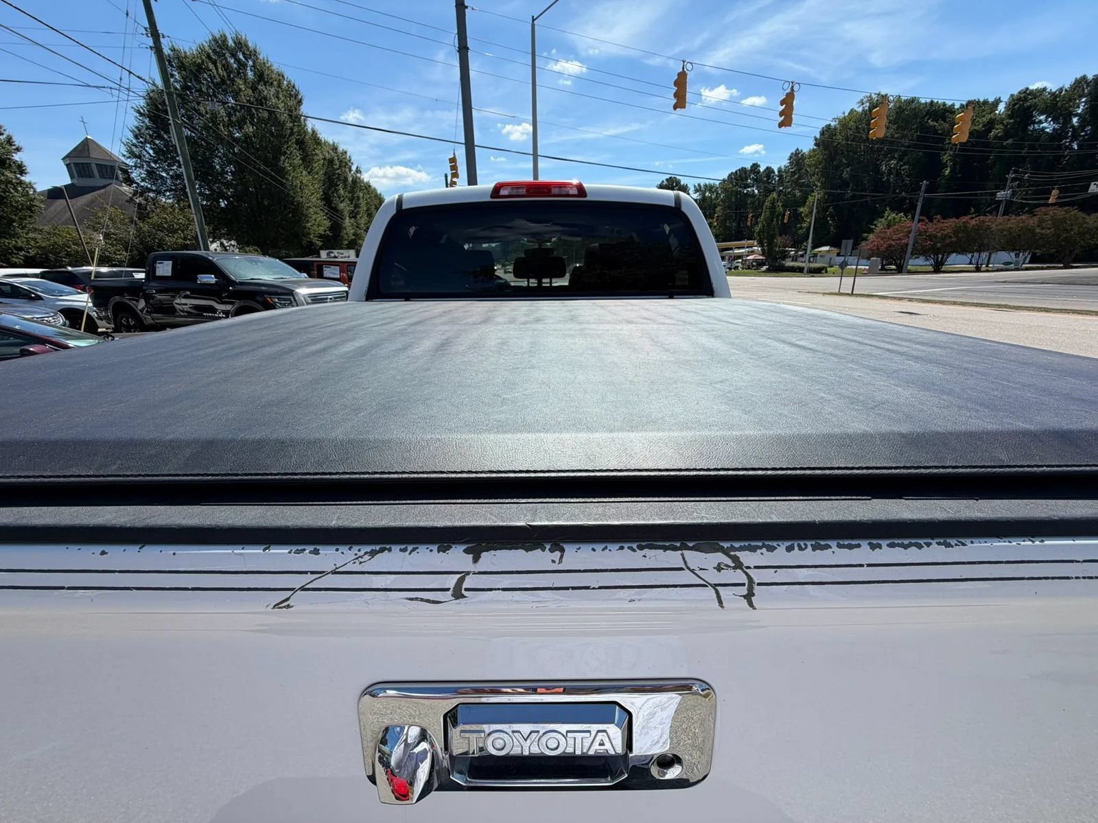 Used 2015 Toyota Tundra Limited RWD image 5