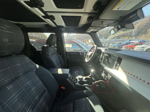 New 2025 Ford Bronco Heritage Edition image 11