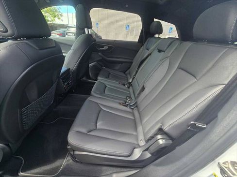 Used 2025 Audi Q7 3.0T Premium Plus AWD/4WD image 18