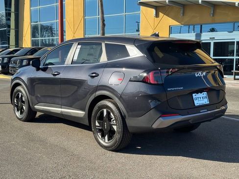 New 2026 Kia Sportage LX FWD image 3