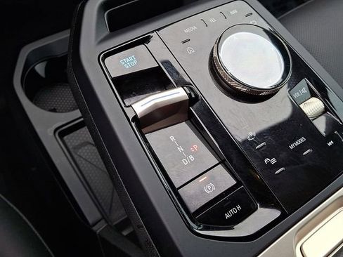 Used 2024 BMW iX xDrive50 image 18