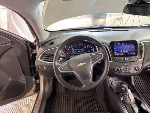 Used 2022 Chevrolet Malibu LT w/ Sport Edition FWD image 34