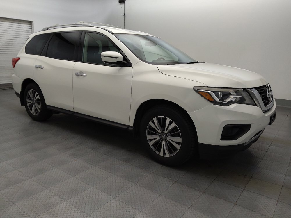 Used 2020 Nissan Pathfinder S FWD image 11
