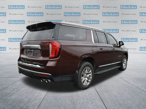 Used 2022 GMC Yukon XL Denali image 6