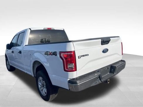 Used 2017 Ford F150 XLT w/ Trailer Tow Package image 14