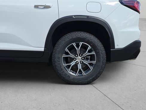 New 2026 GMC Acadia AT4 w/ Super Cruise Package image 31