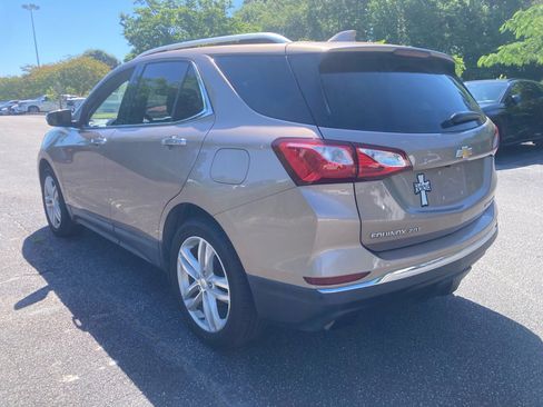 Used 2019 Chevrolet Equinox Premier AWD/4WD image 4