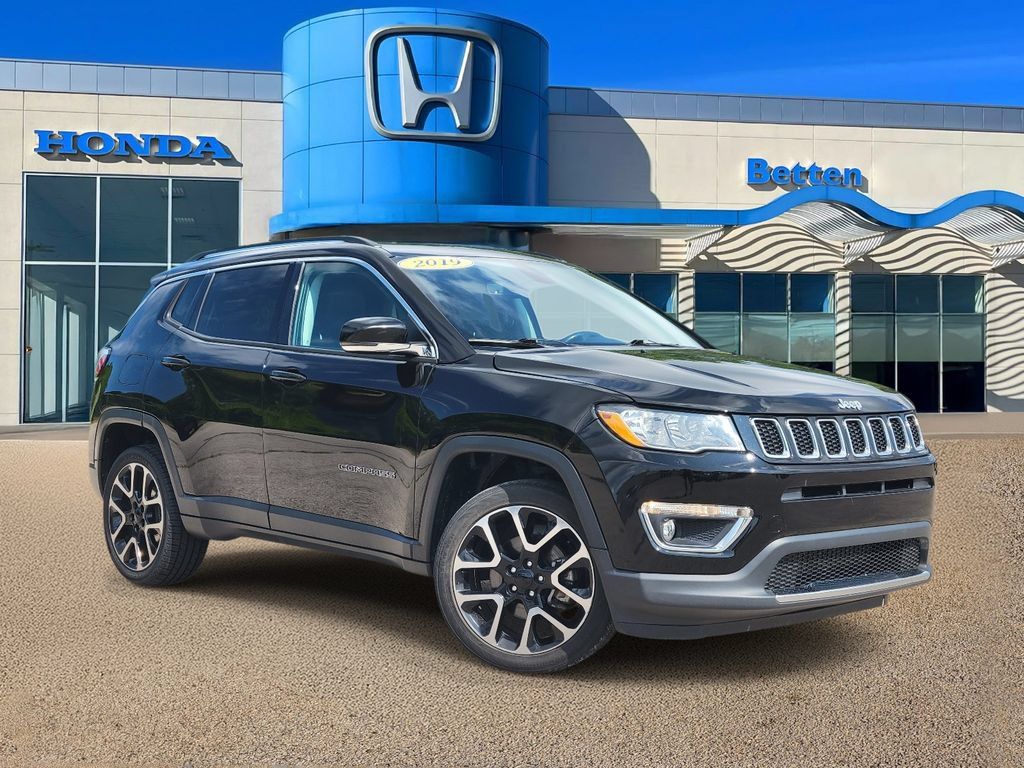 Used 2019 Jeep Compass Limited AWD/4WD image 1