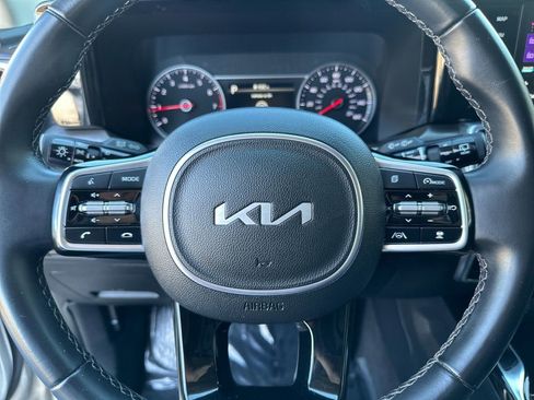 Used 2022 Kia Sorento SX FWD image 24