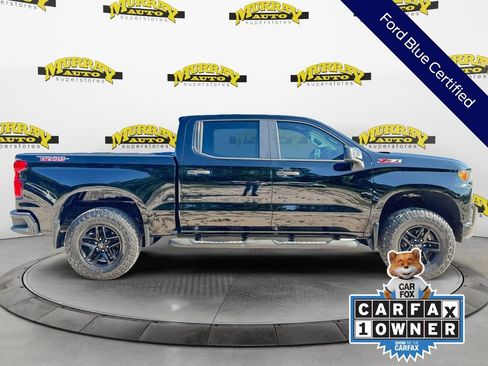 Used 2020 Chevrolet Silverado 1500 Custom Trail Boss w/ Custom Convenience Package AWD/4WD image 8