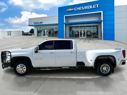 Used 2024 Chevrolet Silverado 3500 LTZ w/ LTZ Plus Package AWD/4WD image 8