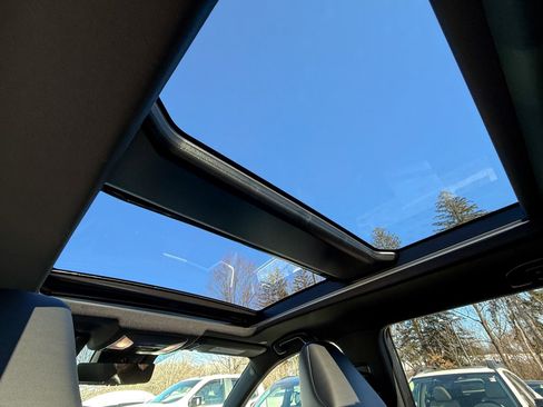 Used 2025 Toyota RAV4 XSE image 33