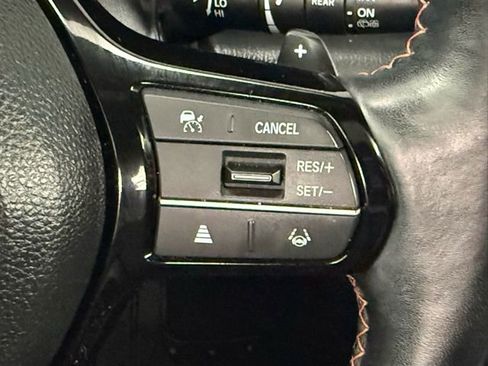 Certified 2025 Honda Pilot TrailSport image 18