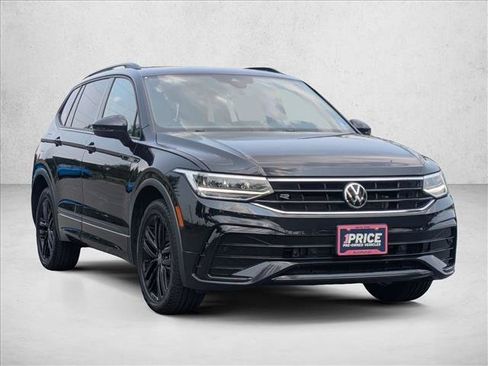 Used 2022 Volkswagen Tiguan SE R-Line FWD image 3