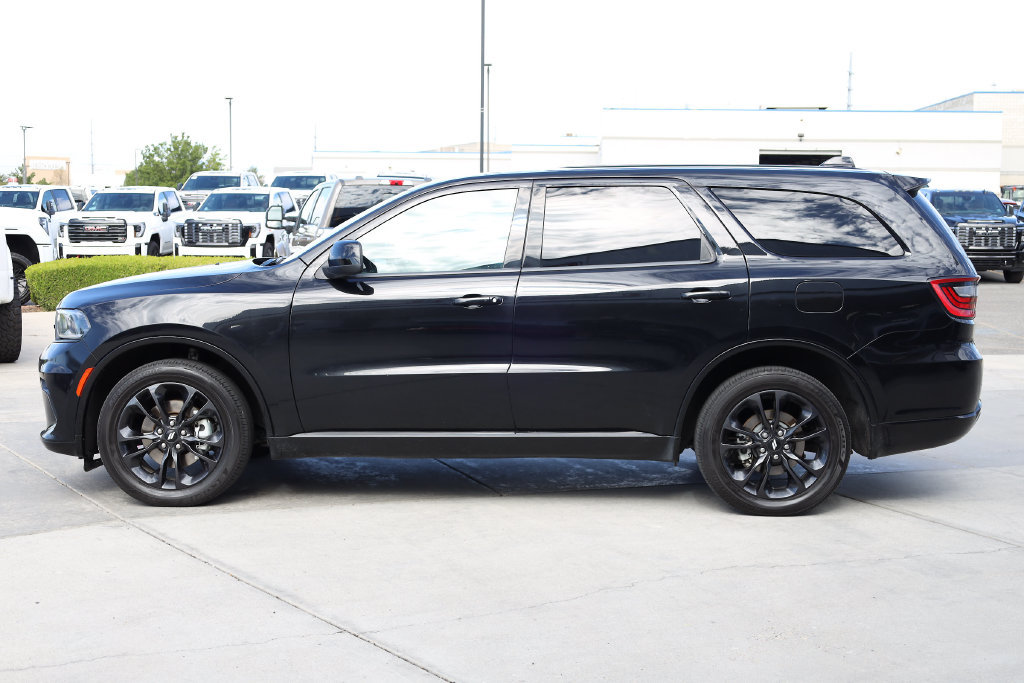 Used 2025 Dodge Durango GT AWD/4WD image 3