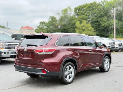 Used 2016 Toyota Highlander Limited AWD/4WD image 6