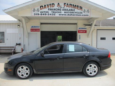 Used 2010 Ford Fusion SE FWD image 12